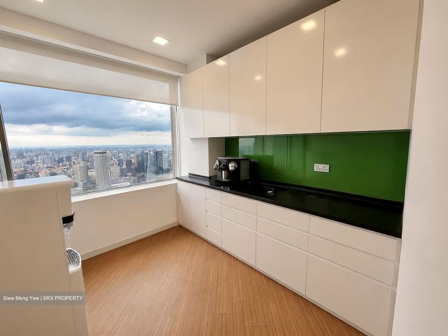 One Raffles Place (D1), Office #573440491